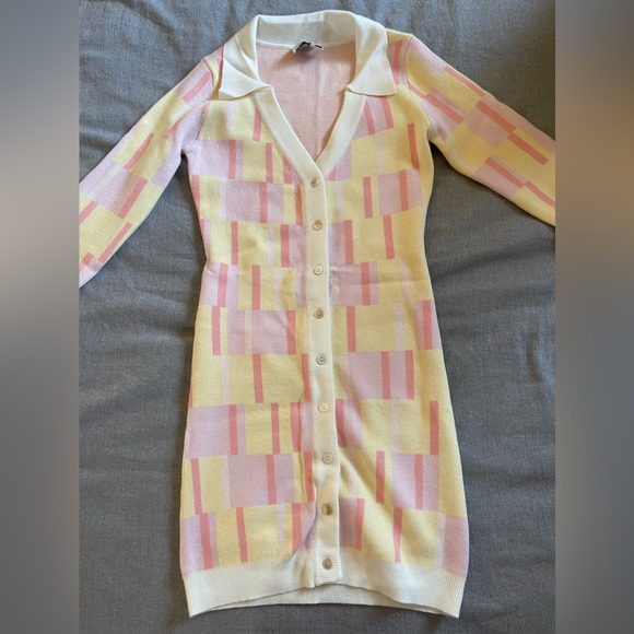 Dress for Spring or Fall. Size XS/S. - Picture 4 of 9